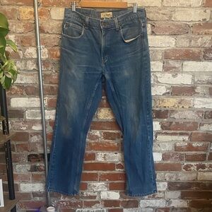L.L. Bean Men's Standard Fit Weathered  Cotton Jeans Size 32x30